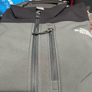 The North Face Men’s XXL Apex Bionic Jacket